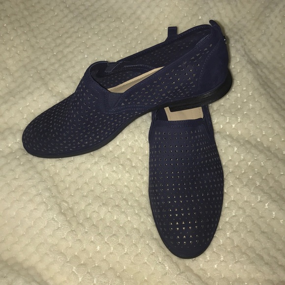 Blue suede loafers - Picture 2 of 6